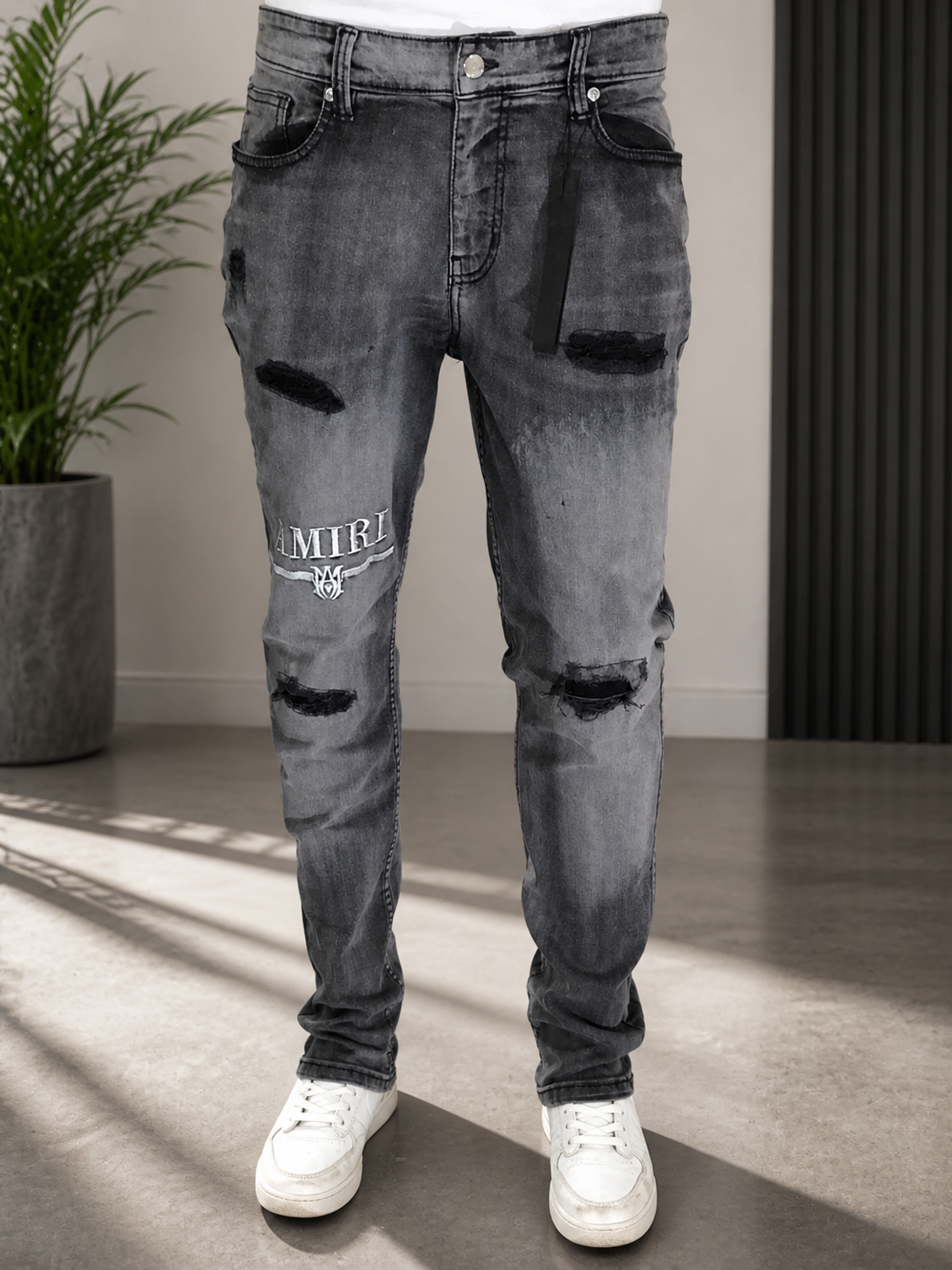 Men’s Grey Distressed Slim Fit Jeans – Premium Street Style Denim