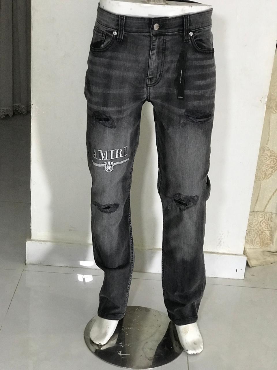 Men’s Distressed Black Slim Fit Jeans – AMIRI Style Streetwear Denim